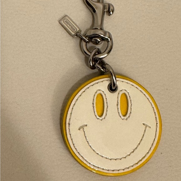 Coach Patent Leather Smiley Face Charm Yellow/White keychain - Picture 4 of 8